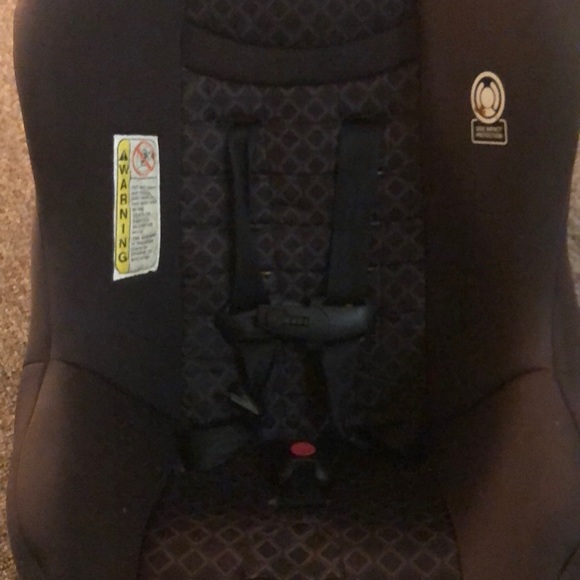 A baby/toddler car seat - Picture 4 of 6